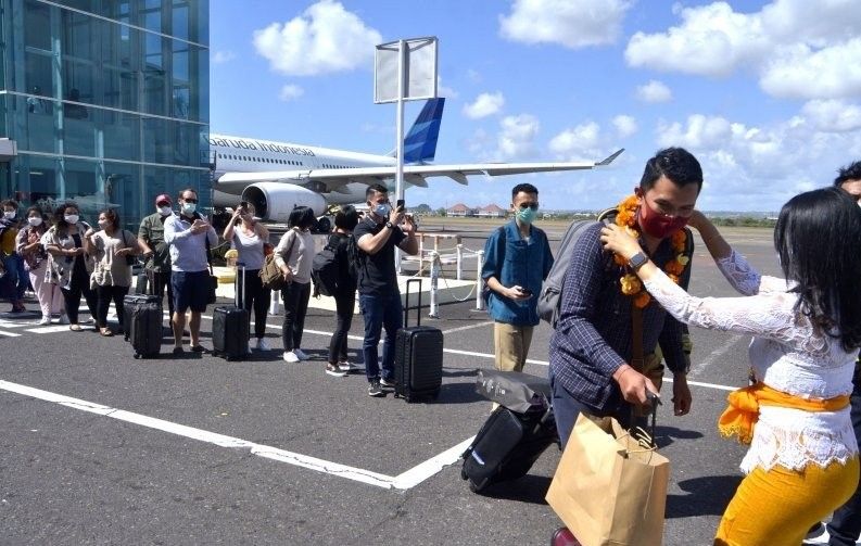 podiumnews.com-Penumpang Domestik Bandara Ngurah Rai Tumbuh Saat Libur Panjang Akhir Pekan